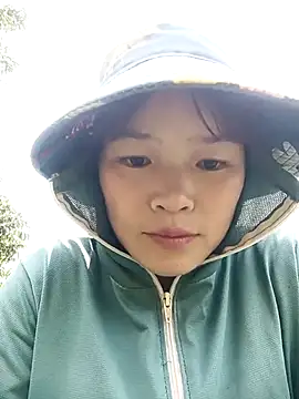 May-Ne online show from April 28, 2:49 am