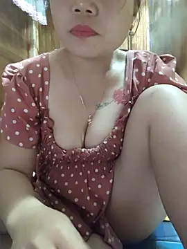 Snapshot of Miu_sexyy98 chatting on April 22, 2:14 am Miu sexyy98 online show from April 22, 2:14 am