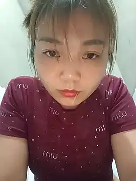 Snapshot of Miu_sexyy98 chatting on April 25, 3:09 pm Miu sexyy98 online show from April 25, 3:09 pm