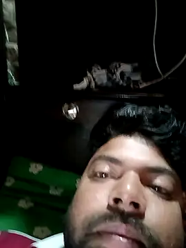 Snapshot of rahulsexybhabhi chatting on December 17, 4:13 pm rahulsexybhabhi online show from December 17, 4:13 pm