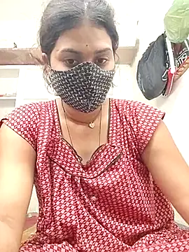 Snapshot of Cut_madhuri chatting on May 19, 10:43 am Cut madhuri online show from May 19, 10:43 am