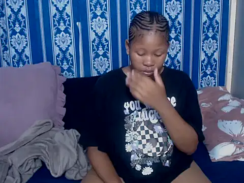 TemptingCloeXx online show from January 9, 4:37 am