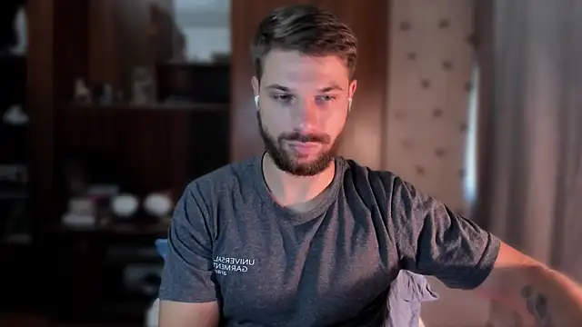 Tony Wolf online show from July 28, 12:48 pm
