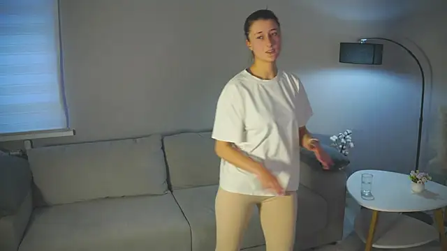 Snapshot of MarloAltig chatting on December 16, 3:22 am MarloAltig online show from December 16, 3:22 am