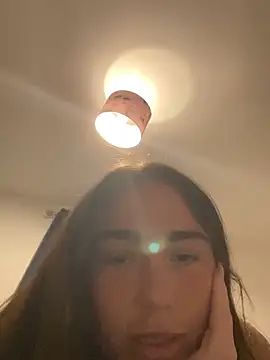 MillieB online show from February 3, 4:23 pm