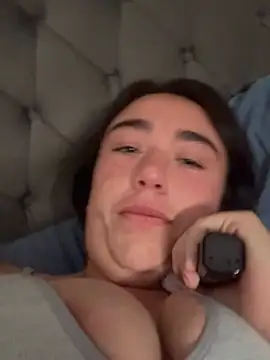 MillieB online show from July 18, 8:51 am