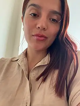 Snapshot of lara_beker chatting on May 14, 3:19 pm lara beker online show from May 14, 3:19 pm