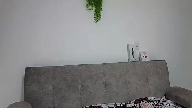 Snapshot of Valery__lovex chatting on August 6, 11:34 am Valery lovex online show from August 6, 11:34 am