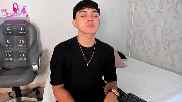  TaylorBlack online show from February 27, 11:32 am