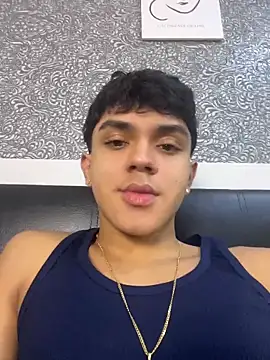 Snapshot of _TaylorBlack chatting on May 30, 11:29 am TaylorBlack online show from May 30, 11:29 am