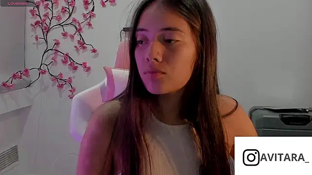 Snapshot of vanesita_ chatting on June 17, 12:57 am vanesita online show from June 17, 12:57 am