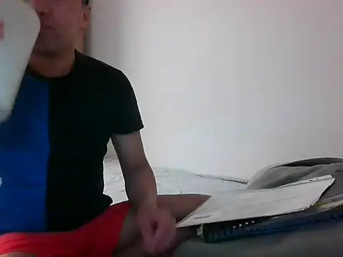 sweetpinoy2027 online show from February 9, 8:07 am