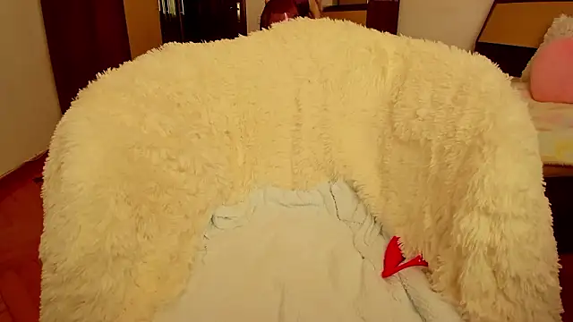 StrawberryEmma online show from February 21, 5:08 am