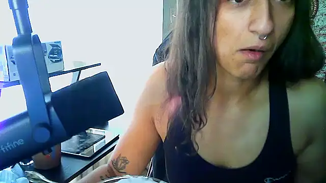 Snapshot of GoddessVikkii chatting on March 9, 5:06 pm GoddessVikkii online show from March 9, 5:06 pm