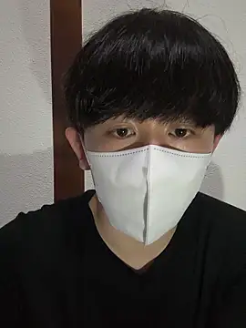 Snapshot of sola_JP chatting on December 18, 12:00 pm sola JP online show from December 18, 12:00 pm