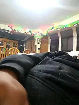 mikeeddy1517 online show from December 16, 4:17 am