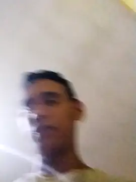 Snapshot of hi2767 chatting on December 16, 1:32 am hi2767 online show from December 16, 1:32 am