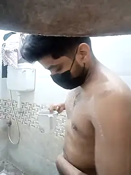 Snapshot of bnglrboy0886 chatting on February 2, 12:42 am bnglrboy0886 online show from February 2, 12:42 am