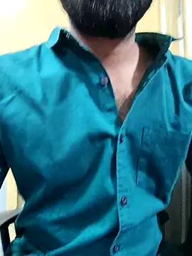 Snapshot of bnglrboy0886 chatting on February 25, 1:32 pm bnglrboy0886 online show from February 25, 1:32 pm