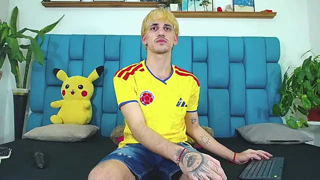 boy Dirty X online show from June 24, 5:17 am