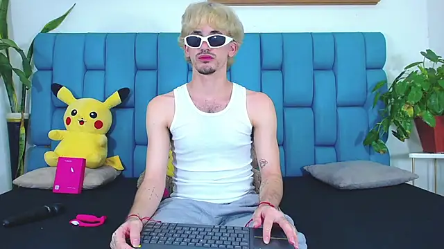 boy Dirty X online show from July 10, 5:12 am