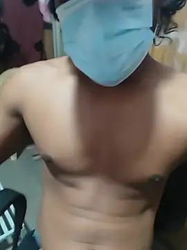 Snapshot of _alexzz1155_ chatting on July 18, 2:38 am alexzz1155 online show from July 18, 2:38 am