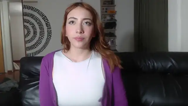 Snapshot of BeautyYoungblond chatting on May 27, 1:46 am BeautyYoungblond online show from May 27, 1:46 am