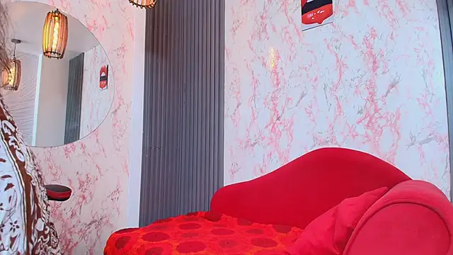 Snapshot of Helenna_Rose chatting on February 7, 1:26 pm Helenna Rose online show from February 7, 1:26 pm