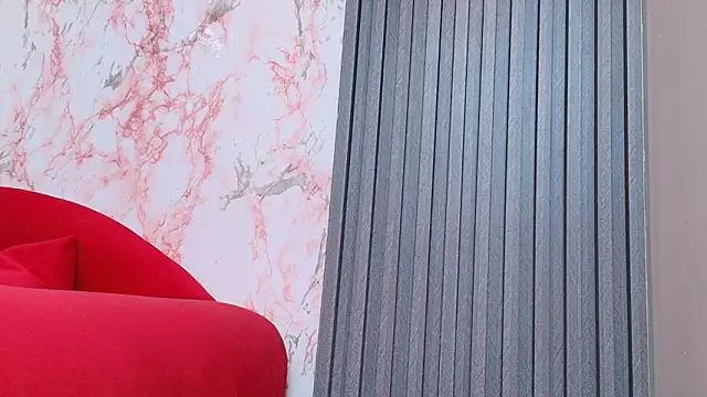 Snapshot of Helenna_Rose chatting on February 17, 1:29 pm Helenna Rose online show from February 17, 1:29 pm