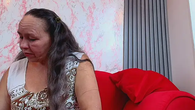 Snapshot of Helenna_Rose chatting on March 5, 2:02 pm Helenna Rose online show from March 5, 2:02 pm