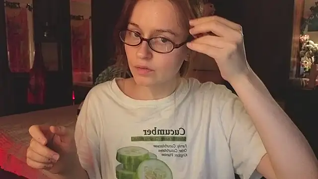 Snapshot of wow_reb22 chatting on February 4, 3:29 pm wow reb22 online show from February 4, 3:29 pm