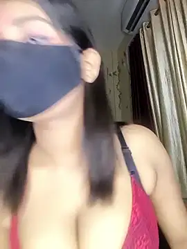 Snapshot of Zaayaa_2 chatting on June 21, 5:37 pm Zaayaa 2 online show from June 21, 5:37 pm