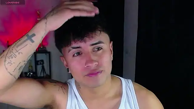 boy nathy online show from December 18, 11:22 pm