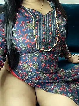 Snapshot of SSiya- chatting on June 28, 6:47 pm SSiya- online show from June 28, 6:47 pm