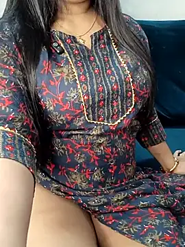 Snapshot of SSiya- chatting on August 2, 6:28 pm SSiya- online show from August 2, 6:28 pm