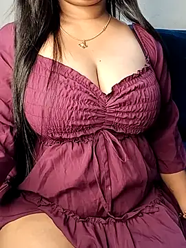 Snapshot of SSiya- chatting on August 7, 6:10 pm SSiya- online show from August 7, 6:10 pm