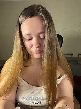 Snapshot of CaramelleSugarr chatting on May 14, 5:20 pm CaramelleSugarr online show from May 14, 5:20 pm