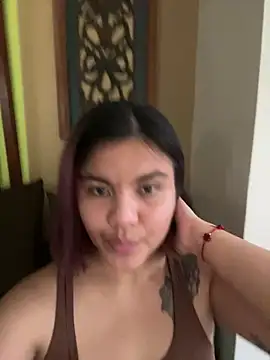 Snapshot of Aljycatx chatting on May 26, 4:52 am Aljycatx online show from May 26, 4:52 am