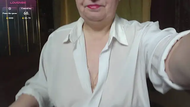 Casey peach online show from April 25, 4:59 am