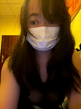 qiqi-01 online show from December 18, 3:07 pm