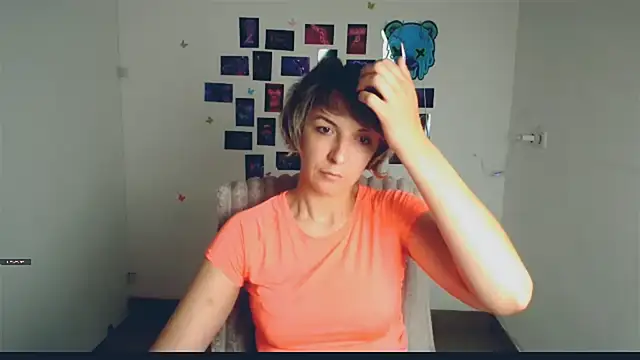 Lana Foxyy online show from May 20, 12:33 pm
