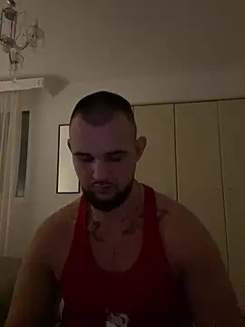 Snapshot of LunaFoxTip chatting on February 12, 7:20 pm LunaFoxTip online show from February 12, 7:20 pm