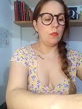SofiEsteves online show from June 5, 12:33 pm