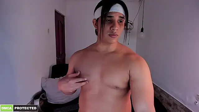 latinboyfit online show from February 24, 4:43 am