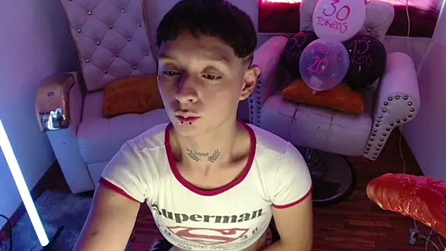 David and Jonas online show from March 3, 7:09 pm