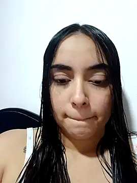 latin mommy  online show from February 28, 2:56 am