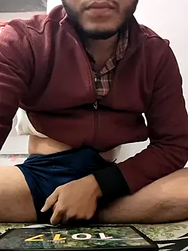 Snapshot of boyzxxxxxzz chatting on December 16, 4:45 pm boyzxxxxxzz online show from December 16, 4:45 pm