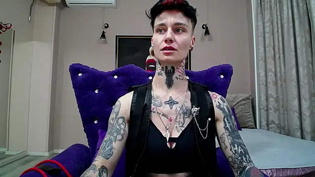 Snapshot of KennyXSX chatting on June 2, 11:45 am KennyXSX online show from June 2, 11:45 am