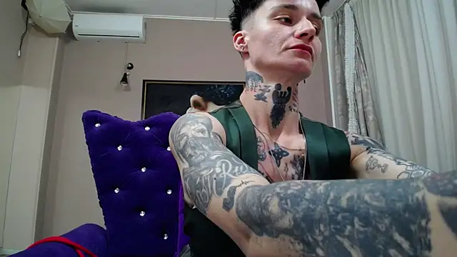 Snapshot of KennyXSX chatting on June 3, 2:33 pm KennyXSX online show from June 3, 2:33 pm