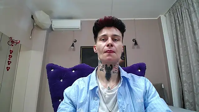 Snapshot of KennyXSX chatting on June 9, 11:33 am KennyXSX online show from June 9, 11:33 am